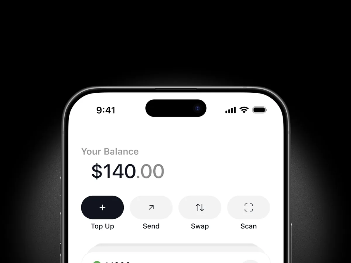 Mobile wallet home showing a $140 balance with quick actions